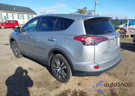 2018 Toyota Rav4 Le z USA, uszkodzony, nr VIN 2T3BFREV3JW849696